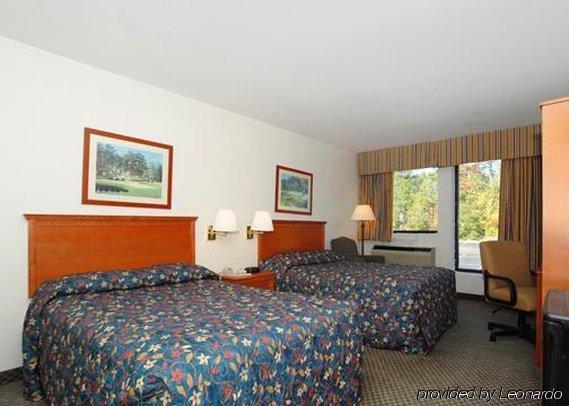 Econo Lodge & Suites Southern Pines Bekvämligheter bild